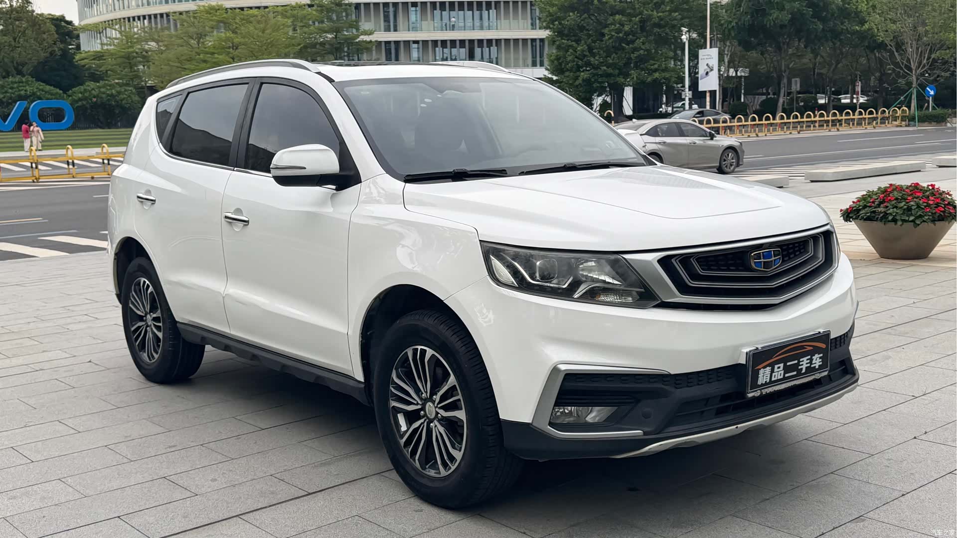 Geely X6, 2018 4