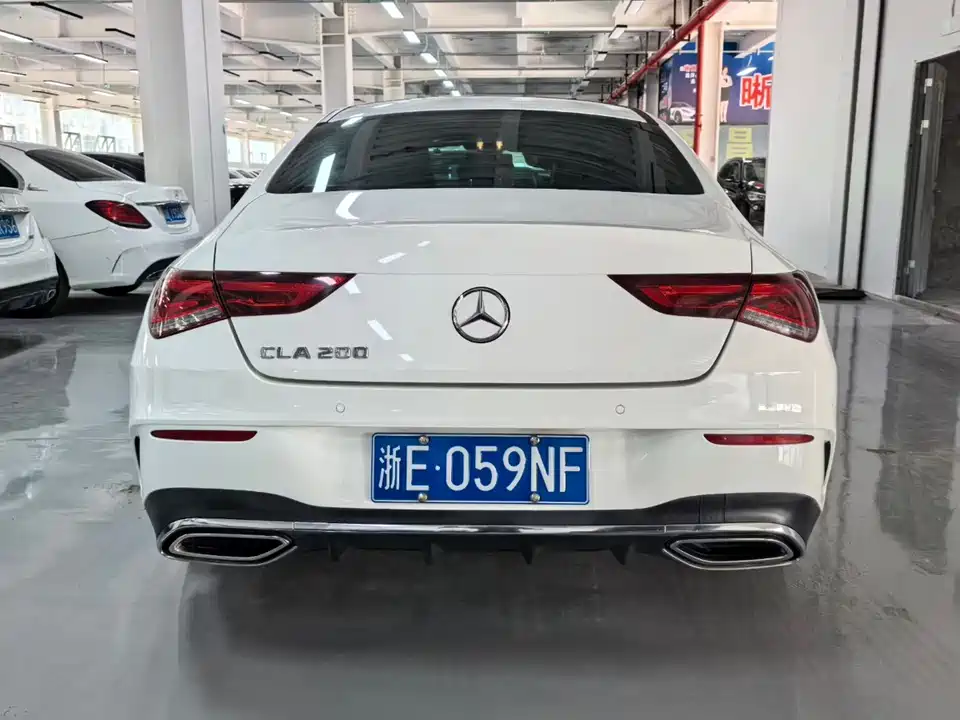 Mercedes-Benz CLA