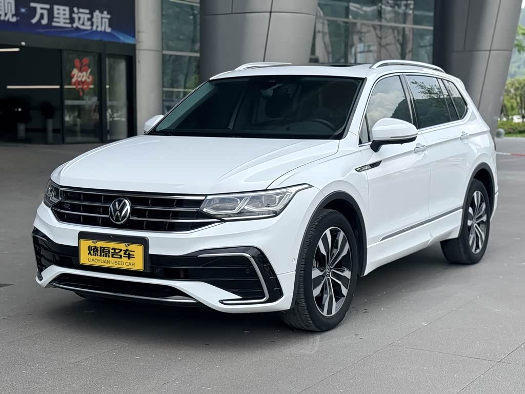 Volkswagen Tiguan L