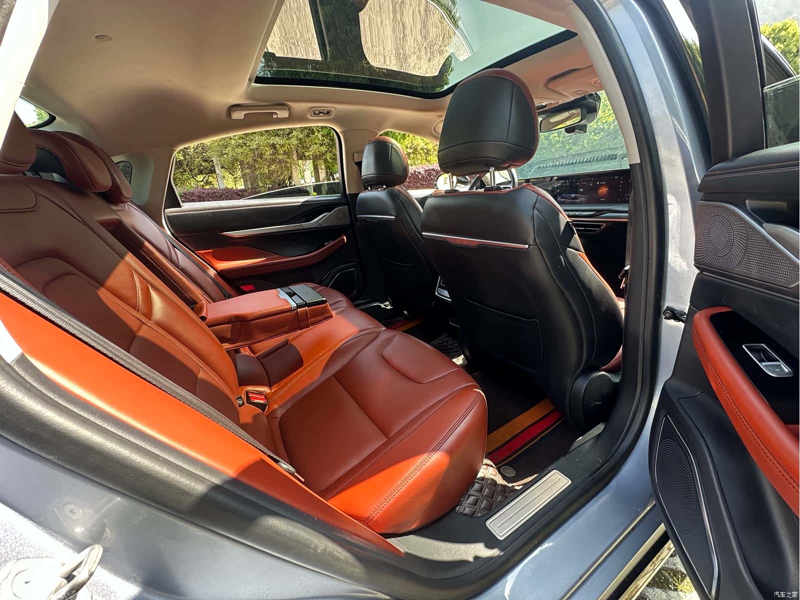 Lincoln Z, 2023 12