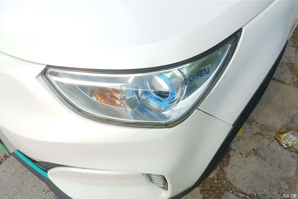 BAIC EC3, 2021 все фото