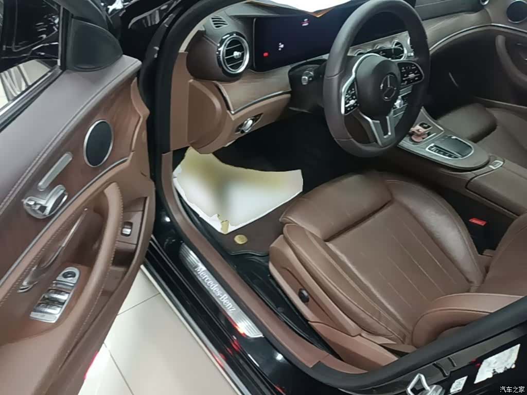 Mercedes-Benz E-Class, 2020 16