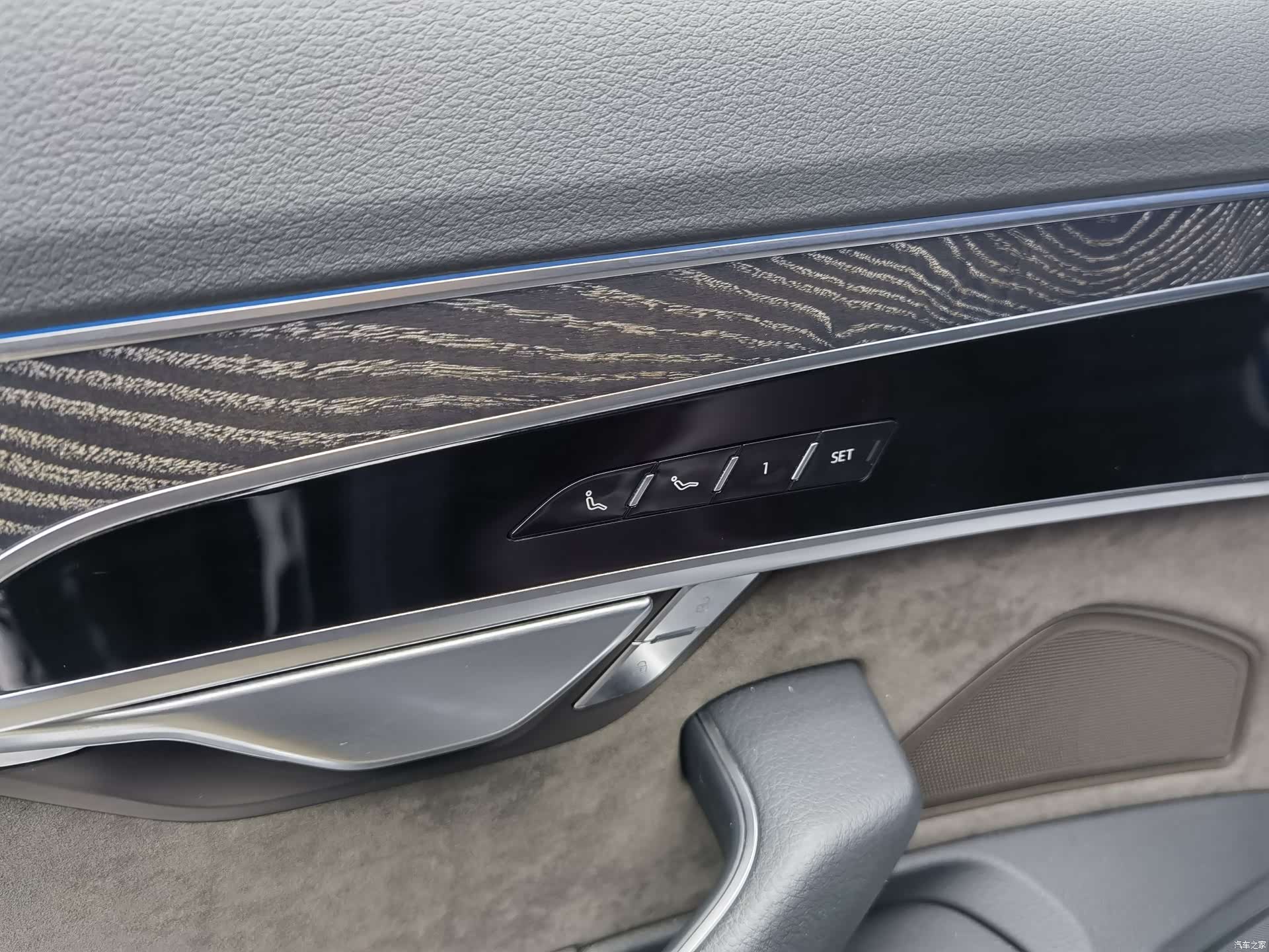 Audi A8L, 2021 15