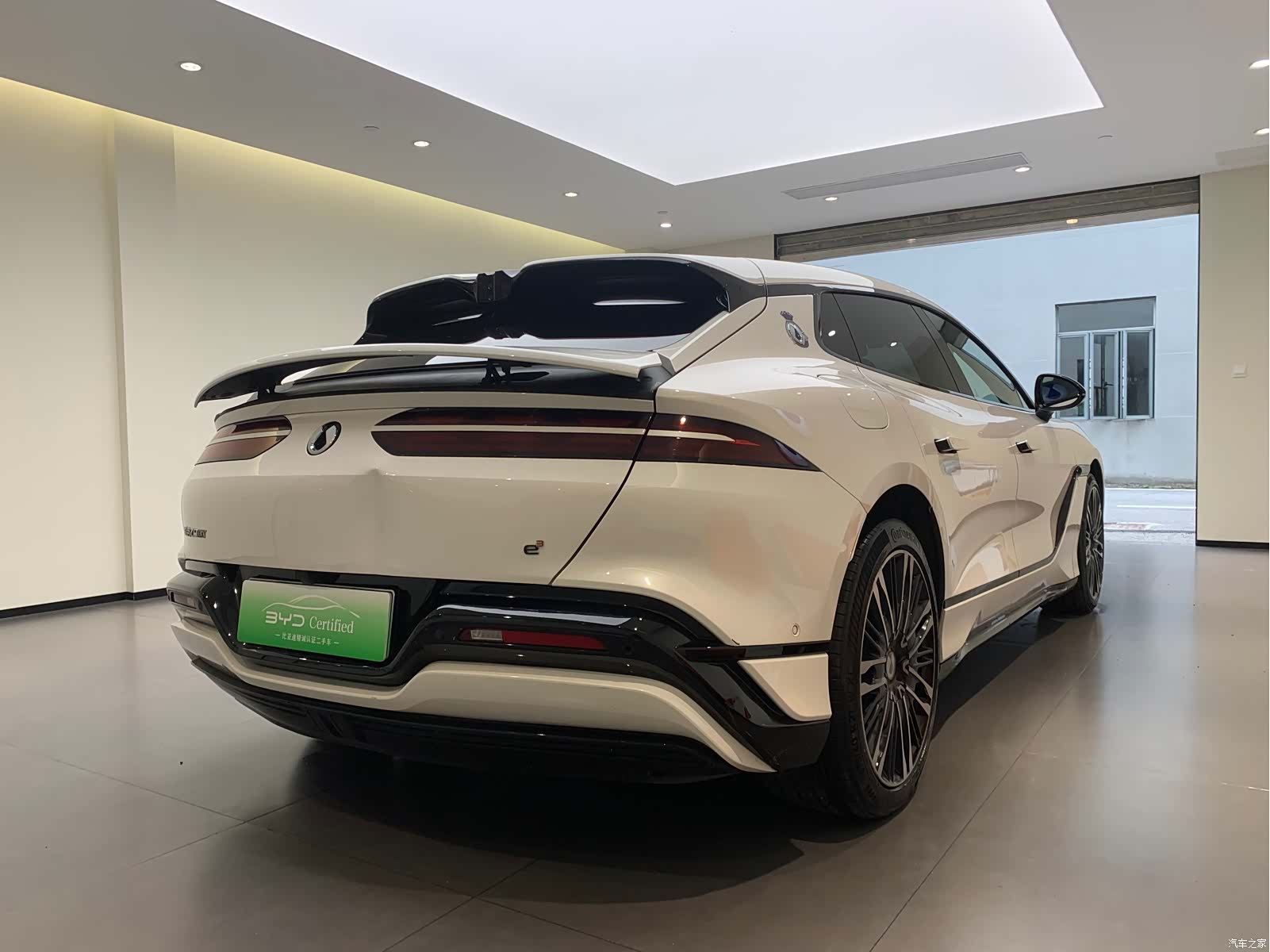 Denza Z9GT, 2024 6