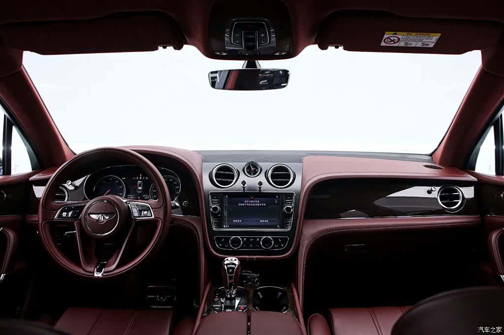 Bentley Bentayga, 2019 все фото