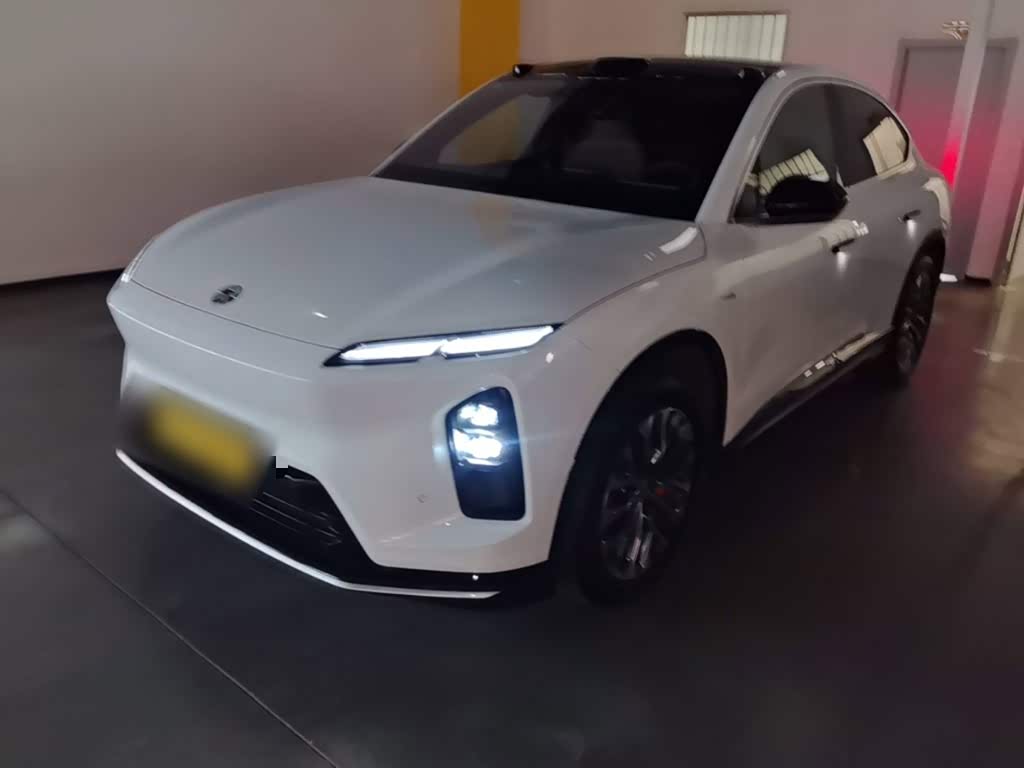NIO EC6