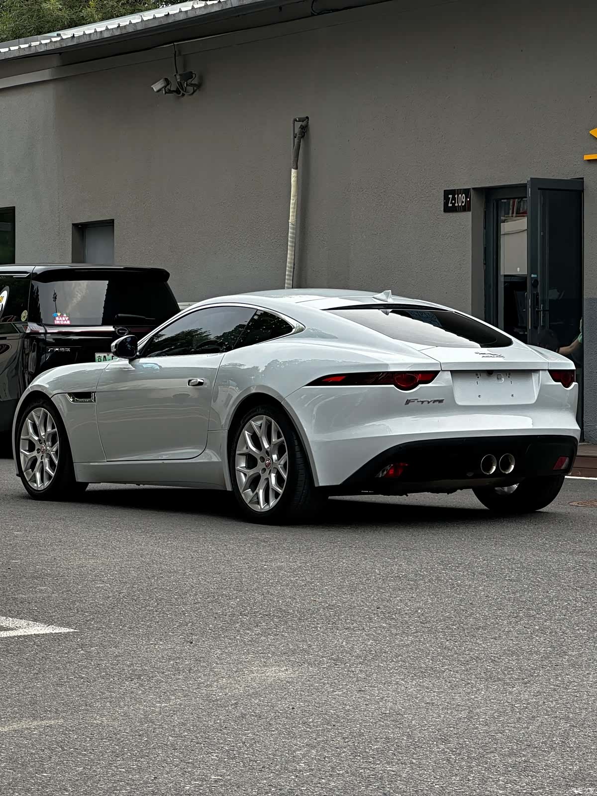 Jaguar F-TYPE, 2018 13