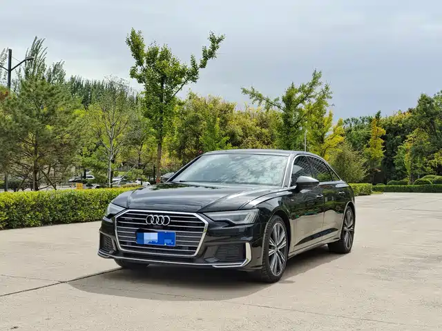 Audi A6L 2021 — купить из Китая под заказ