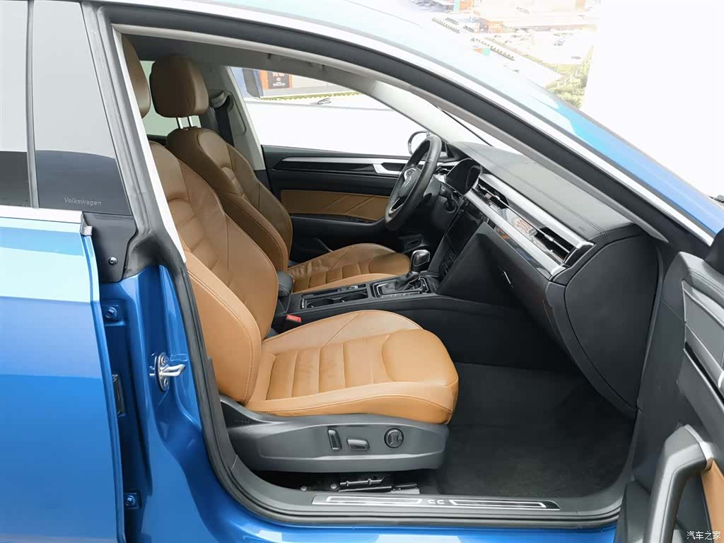 Volkswagen CC, 2021 23