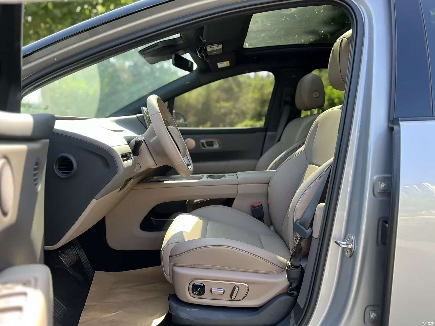 Li Auto i6, 2026 4