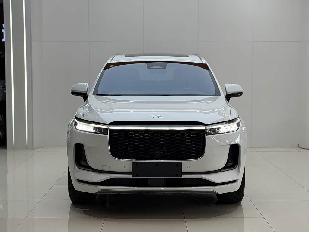 Li Auto ONE