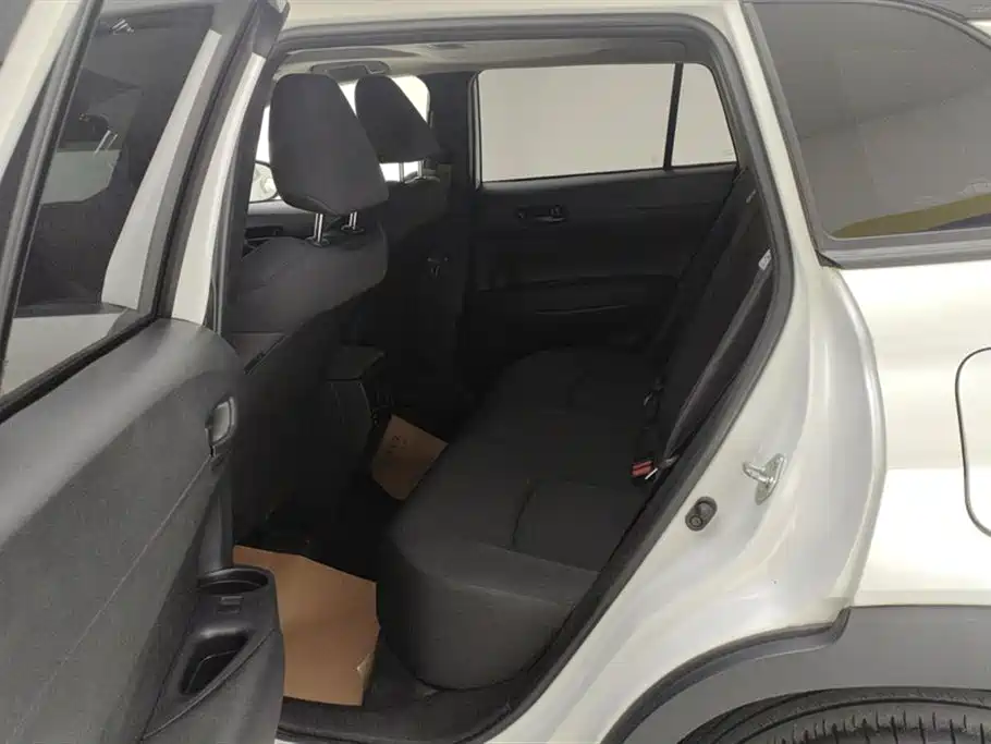 Toyota Corolla Sharp amplifier