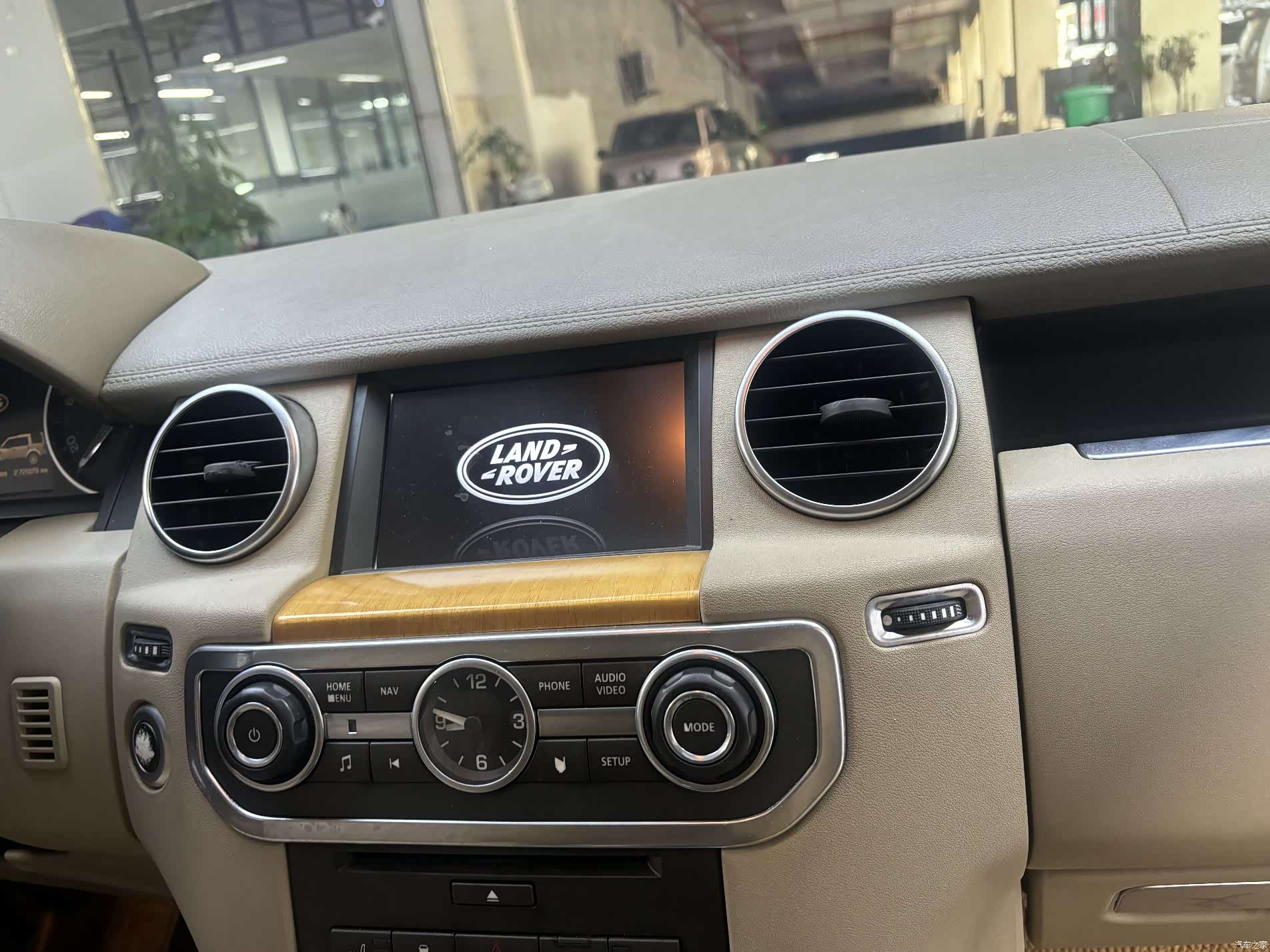 Land Rover Discovery, 2012 13