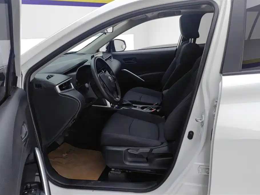 Toyota Corolla Sharp amplifier