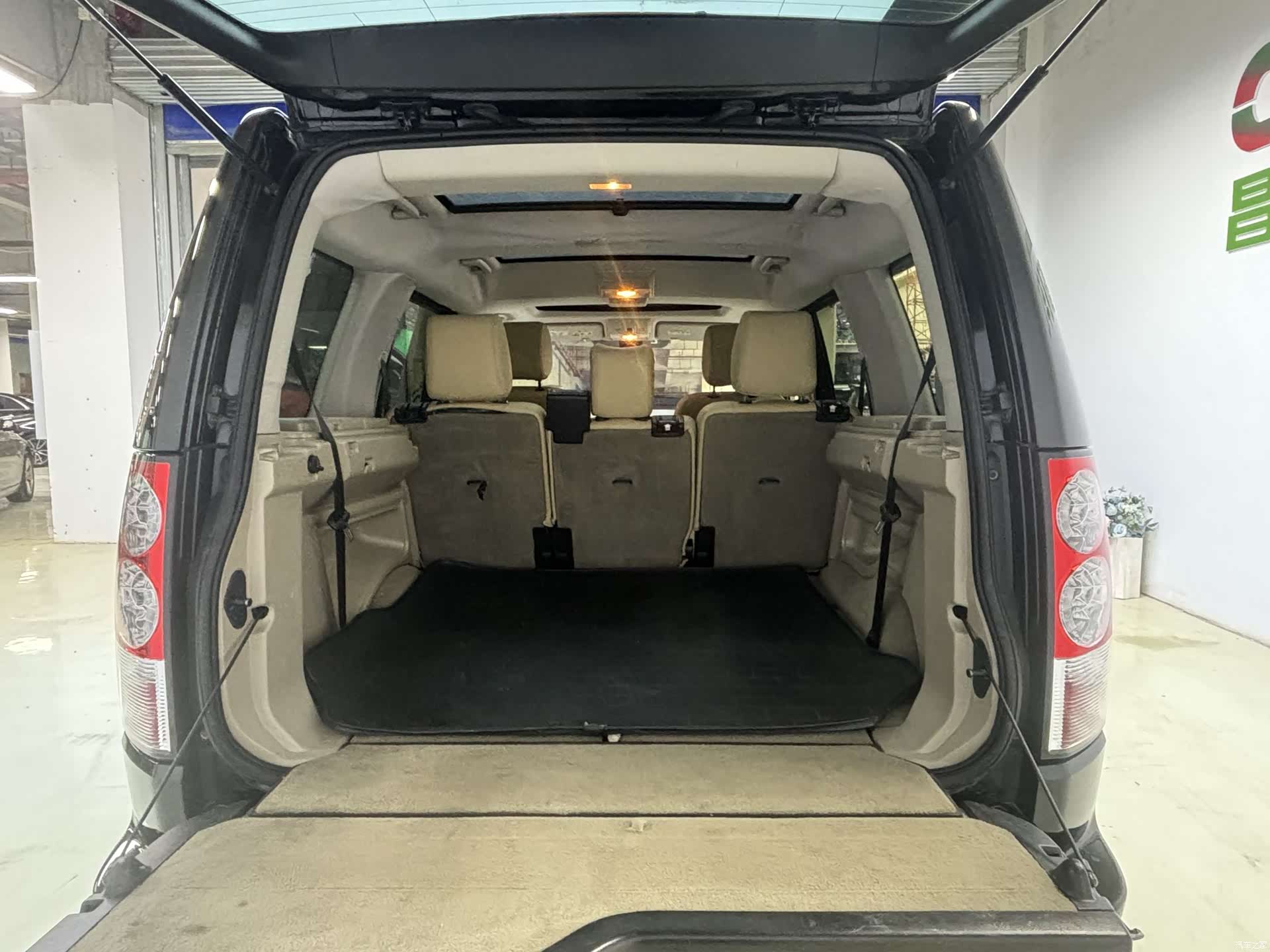 Land Rover Discovery, 2012 6