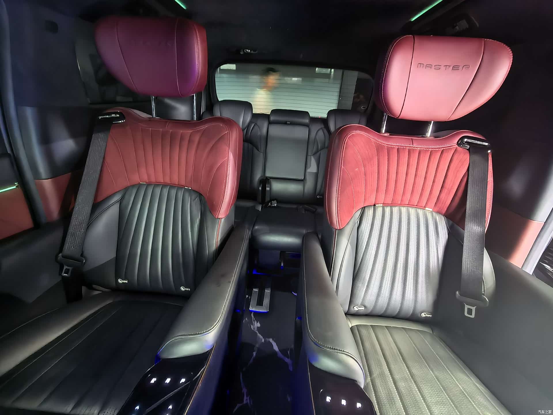 Trumpchi M8, 2023 11