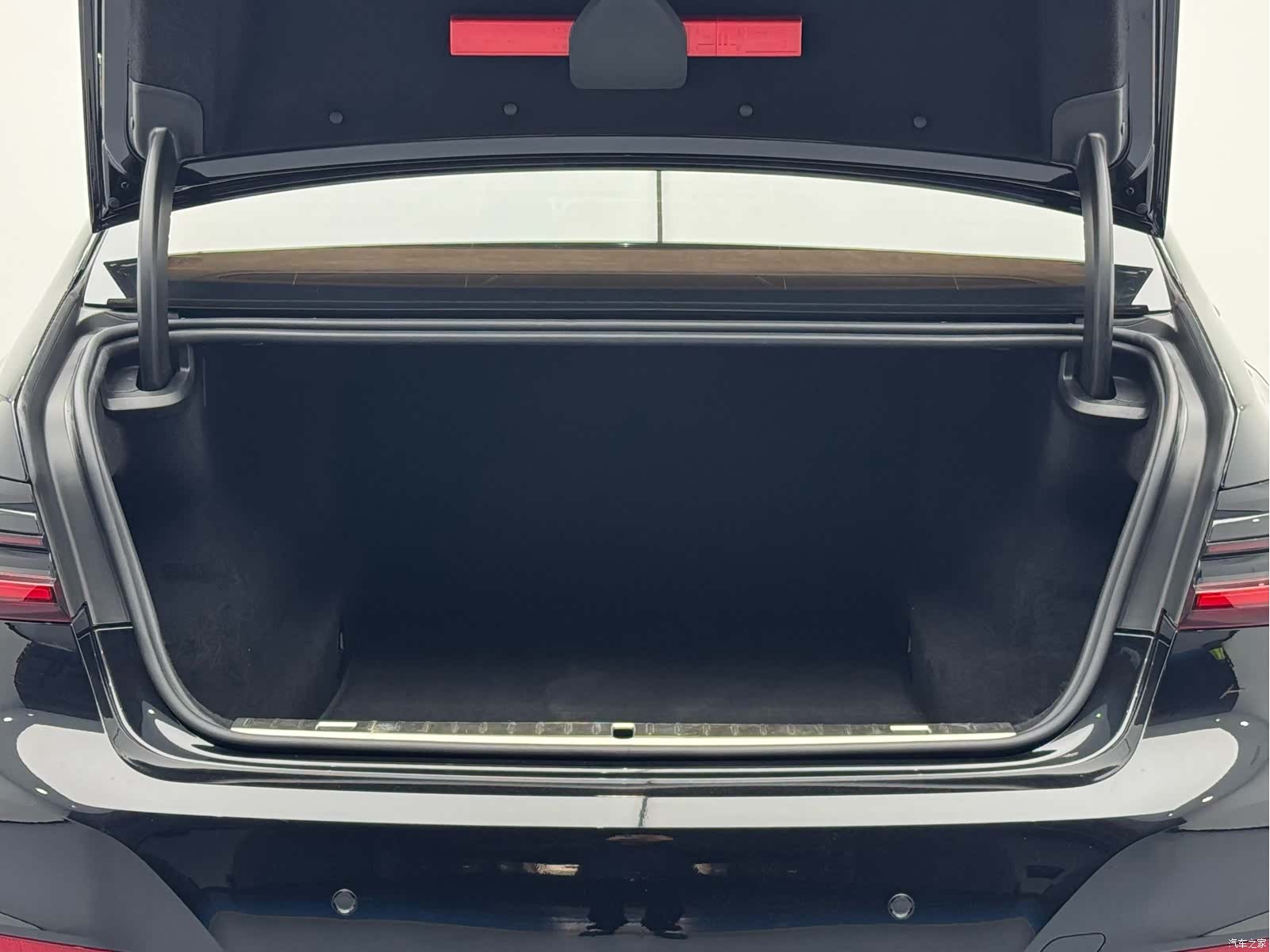 BMW 7 Series, 2021 20