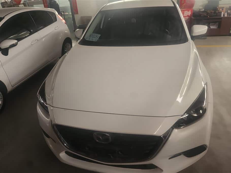 Mazda 3 Angkesaila