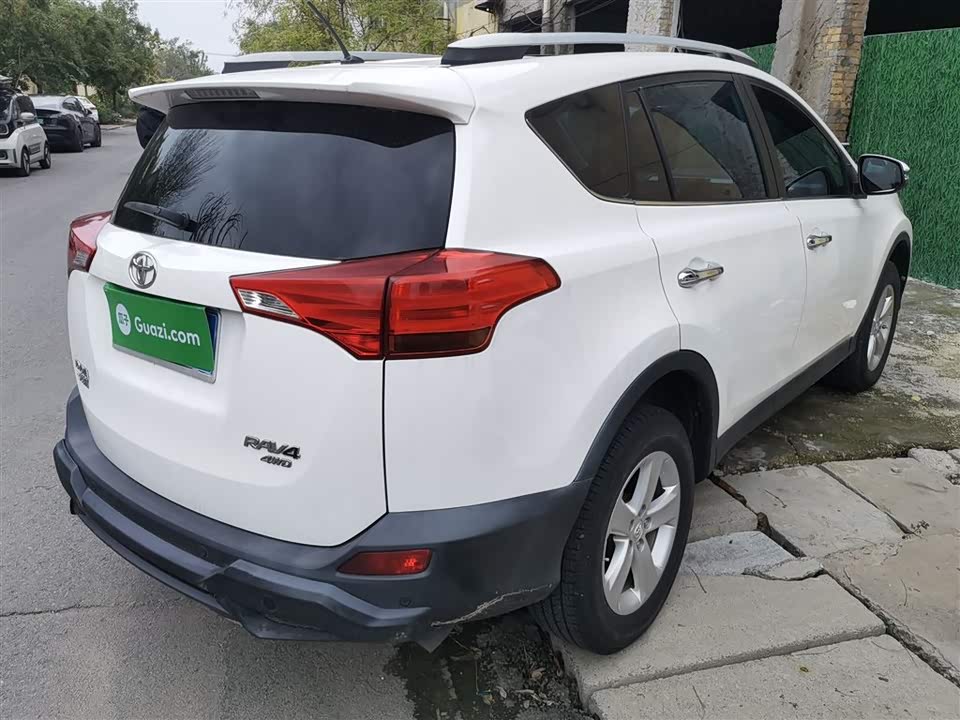 Toyota RAV4 Rongfang