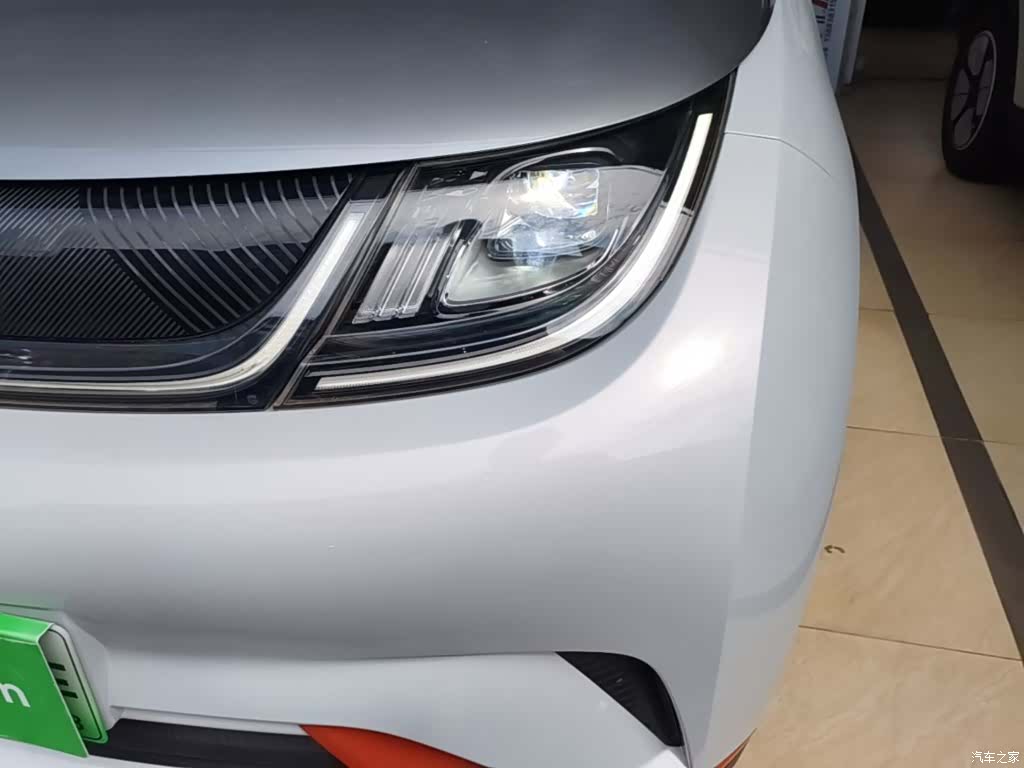 BYD Dolphin, 2021 24