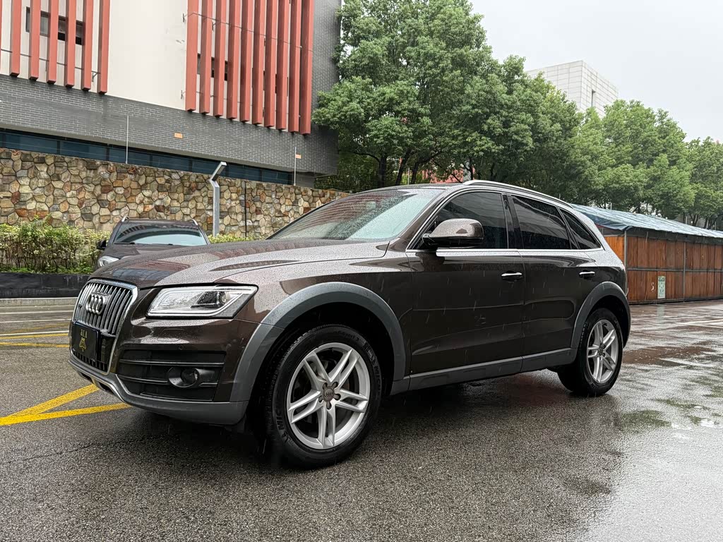 Audi Q5 2017 Plus 40 TFSI Comfort