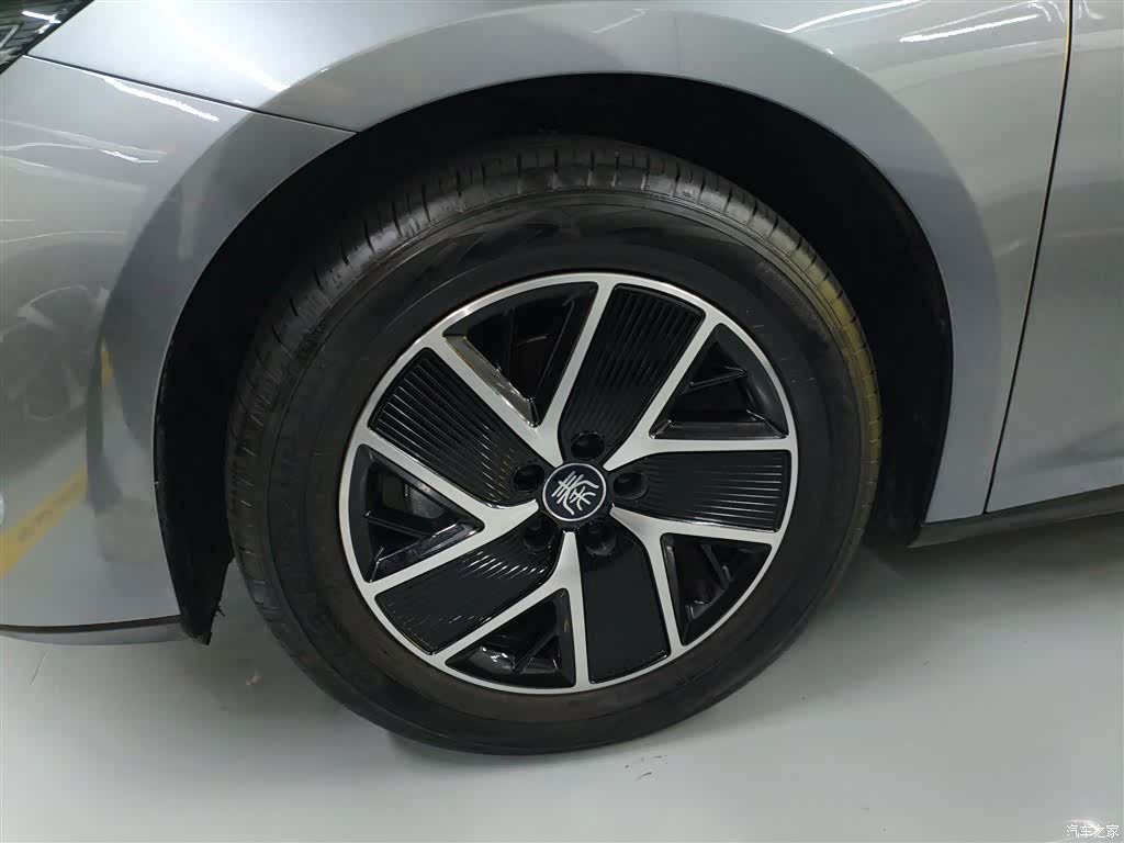 BYD Qin, 2025 25