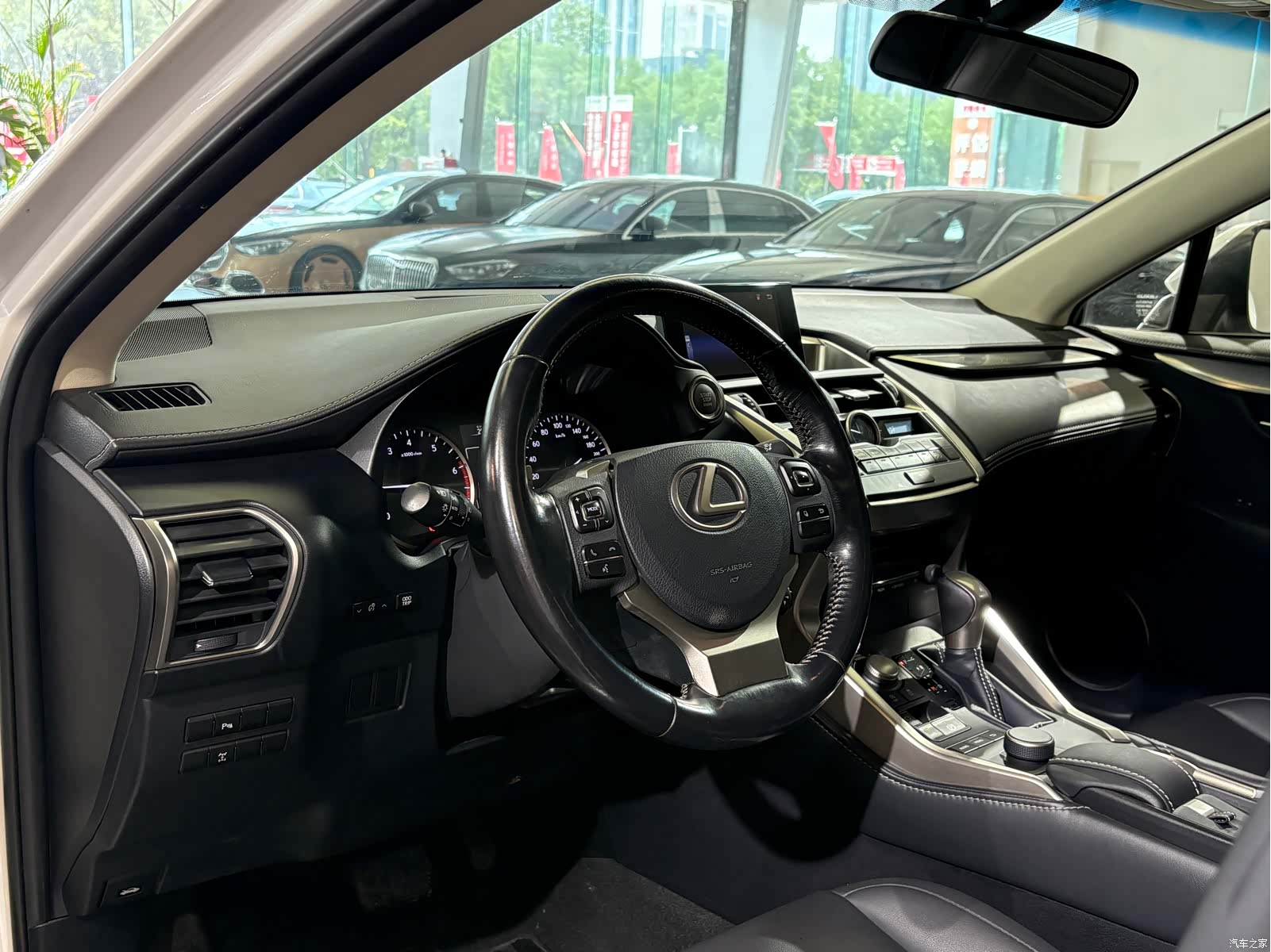 Lexus NX, 2017 7