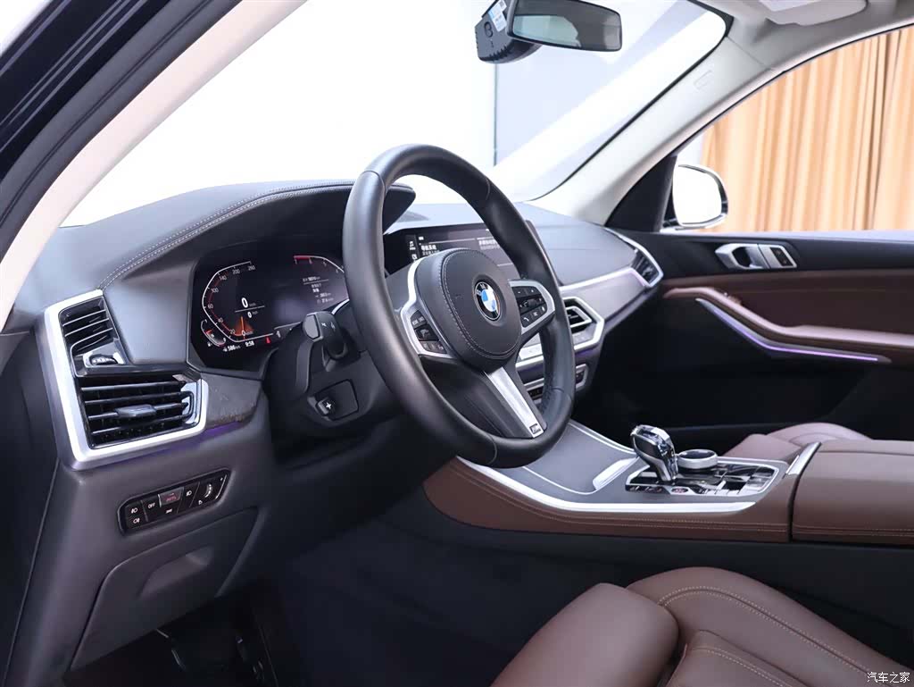 BMW X5, 2021 11