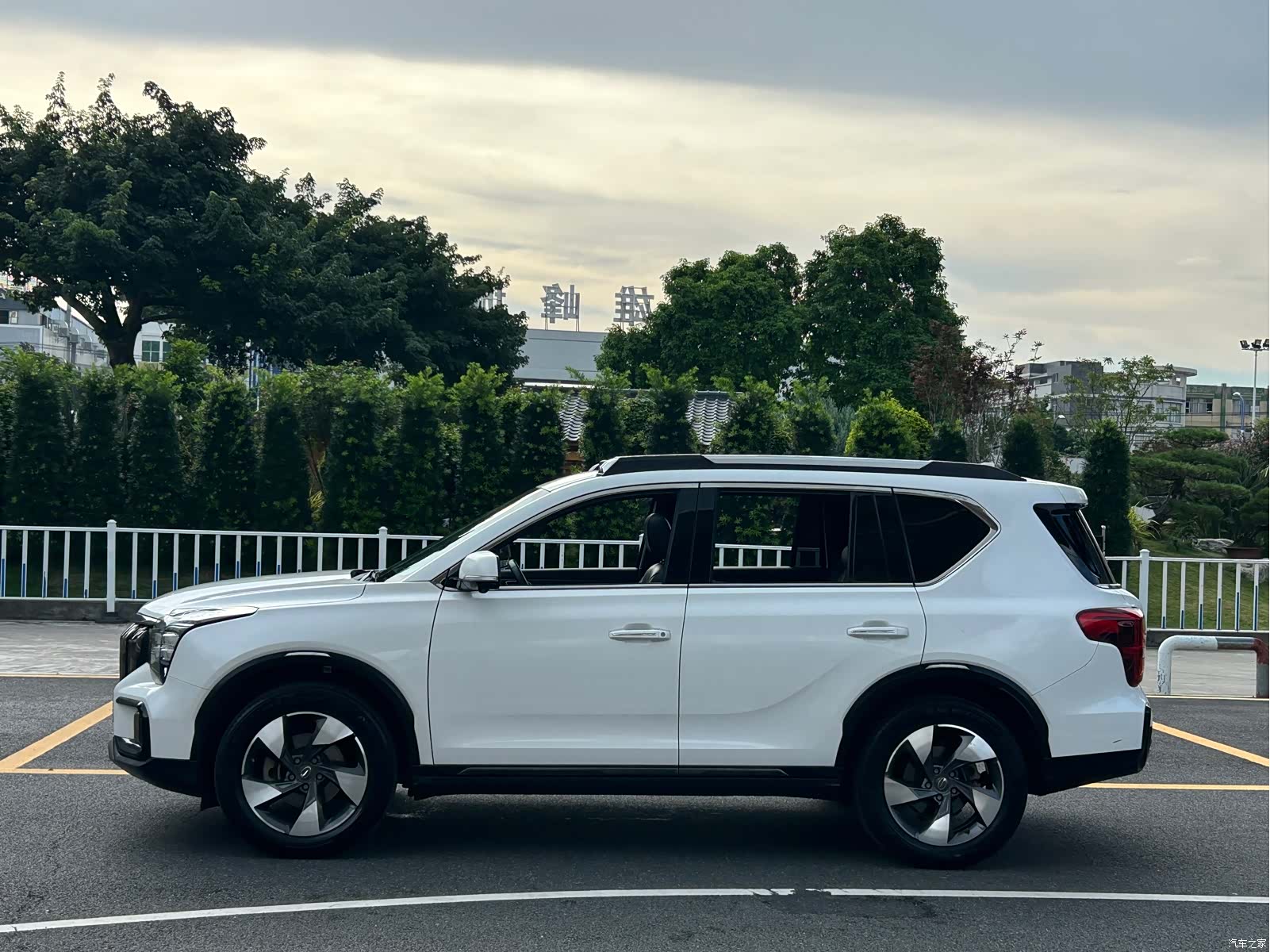 Trumpchi GS8, 2021 3