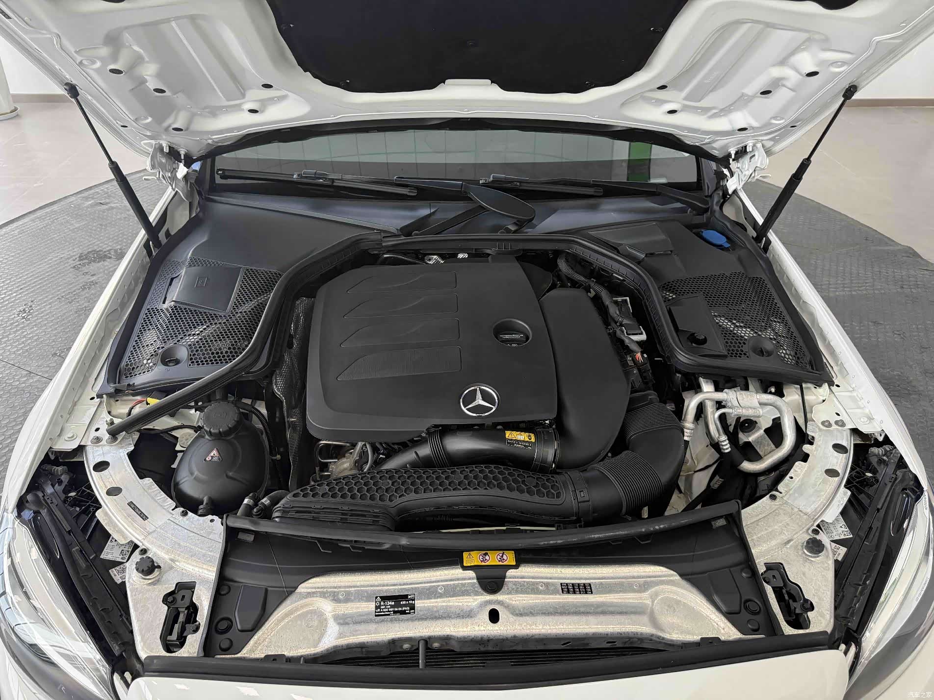 Mercedes-Benz C-Class, 2020 9