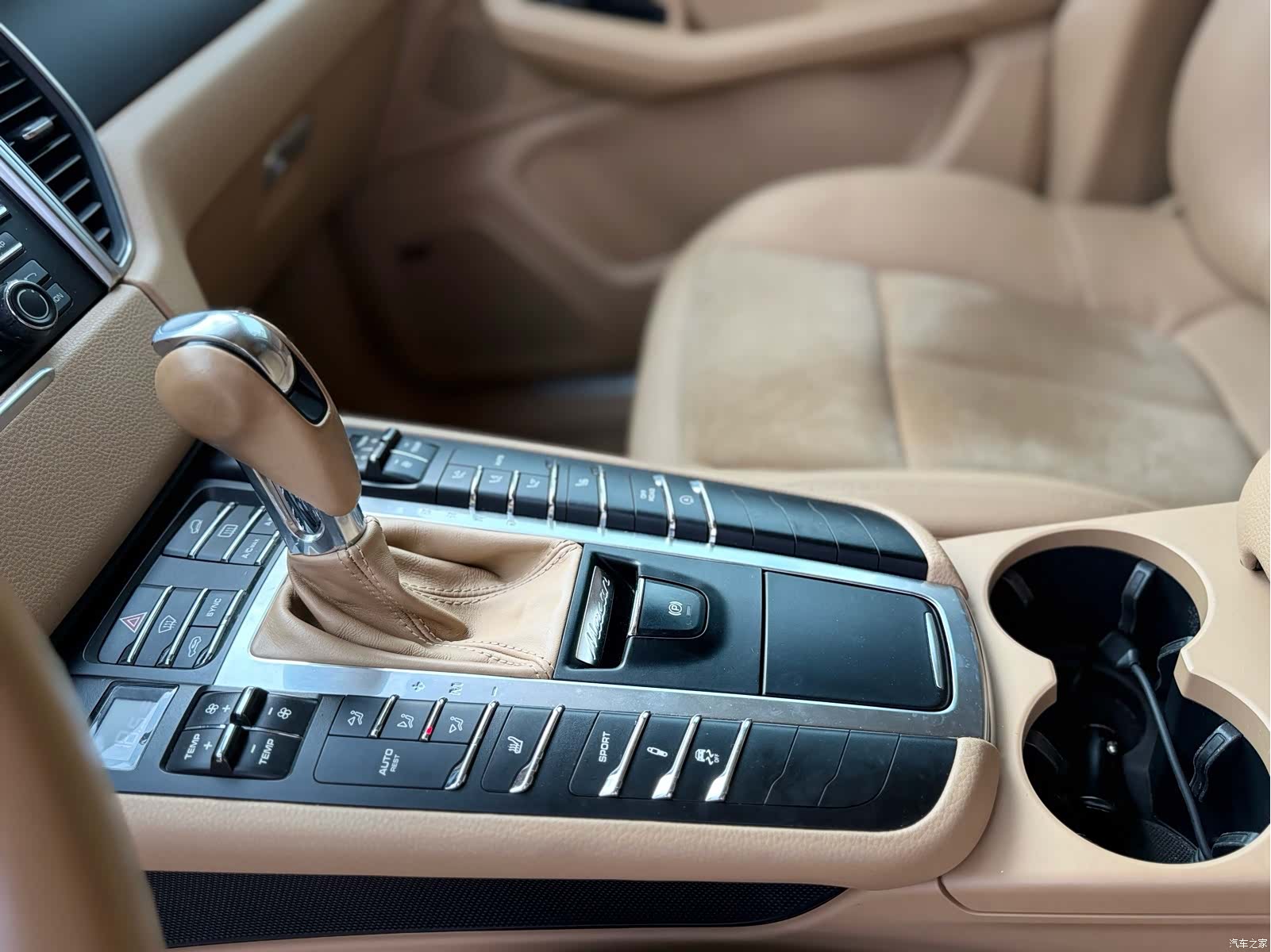 Porsche Macan, 2015 13