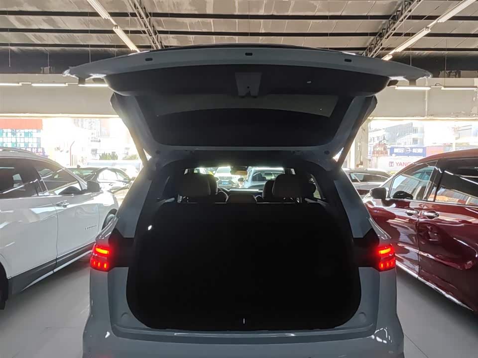 Geely Monjaro plug-in-hybrid