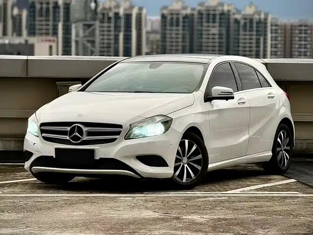 Mercedes-Benz A-Class 2013 — купить из Китая под заказ