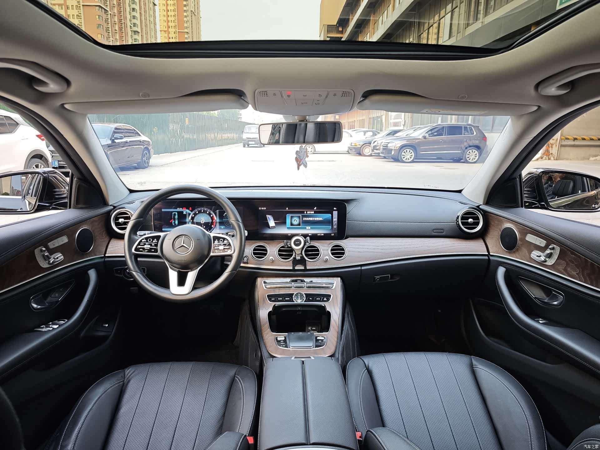 Mercedes-Benz E-Class, 2019 все фото