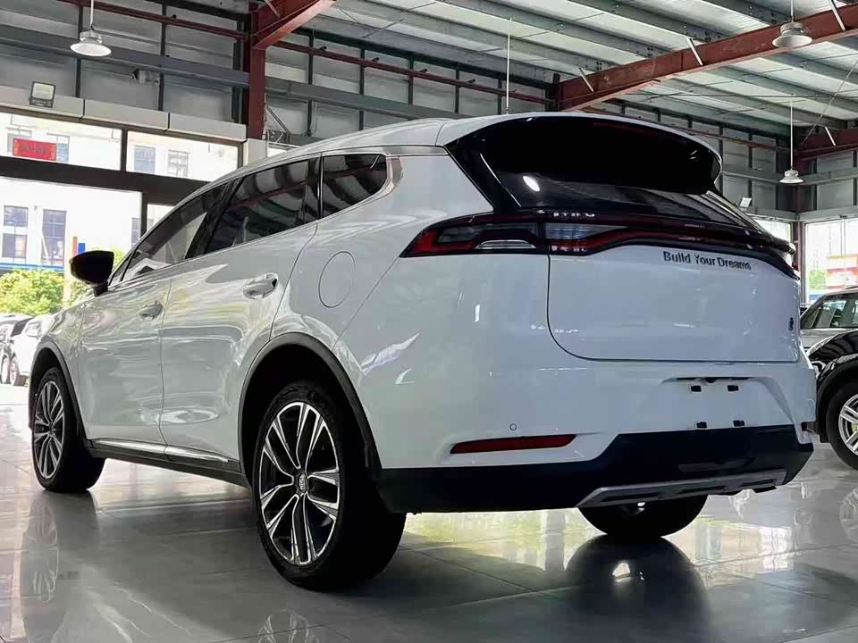 BYD Tang
