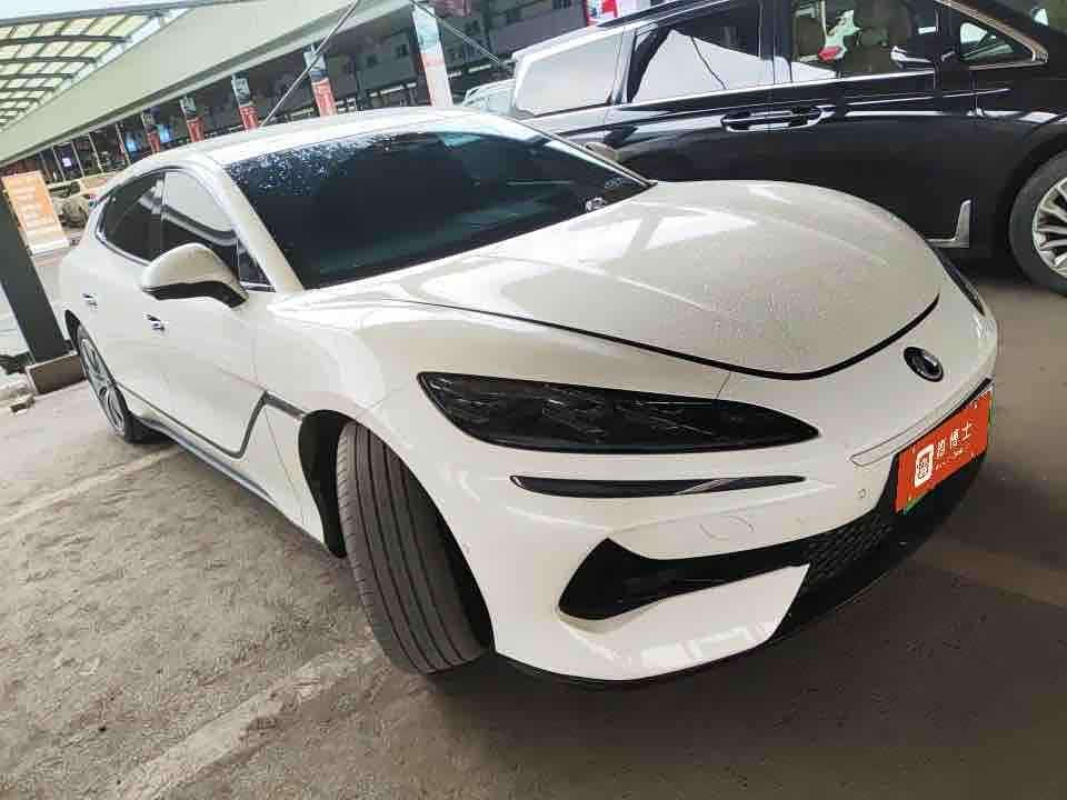 Denza Z9GT