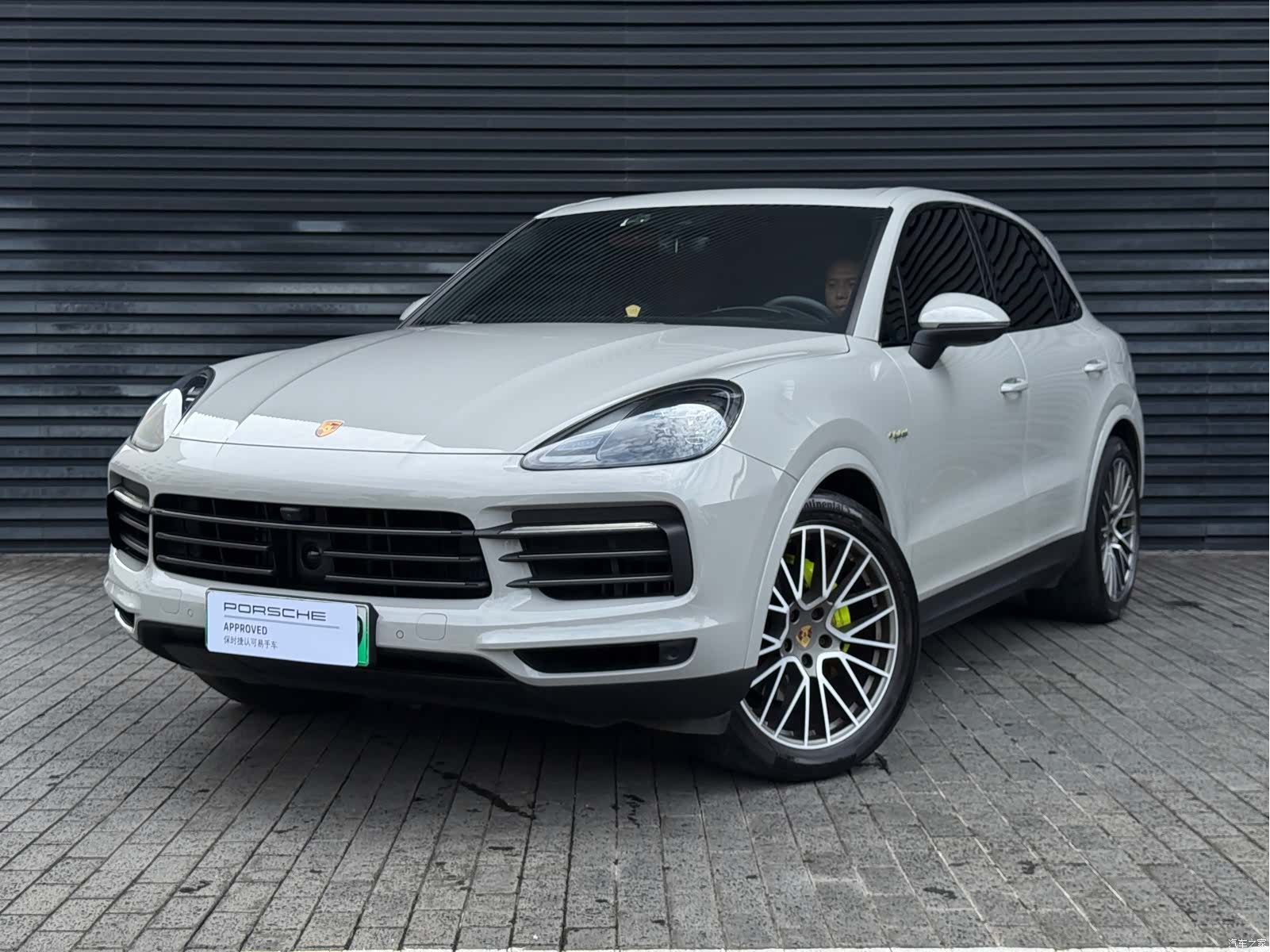 Porsche Cayenne, 2023 1