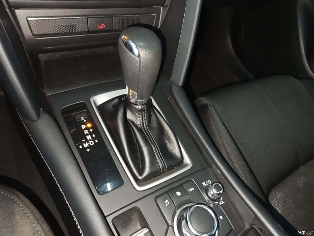Mazda CX-4, 2023 14