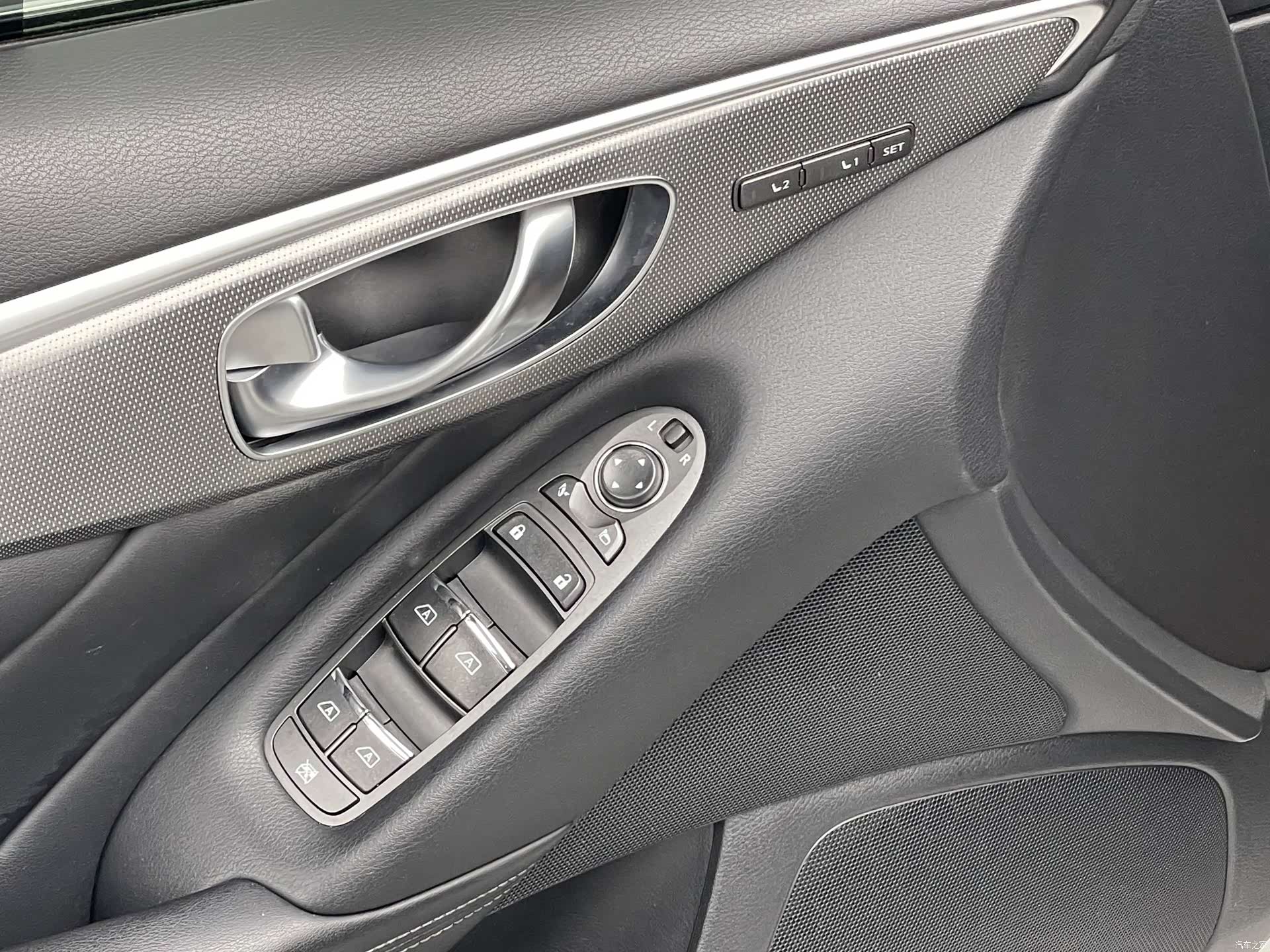 Infiniti Q50, 2016 12