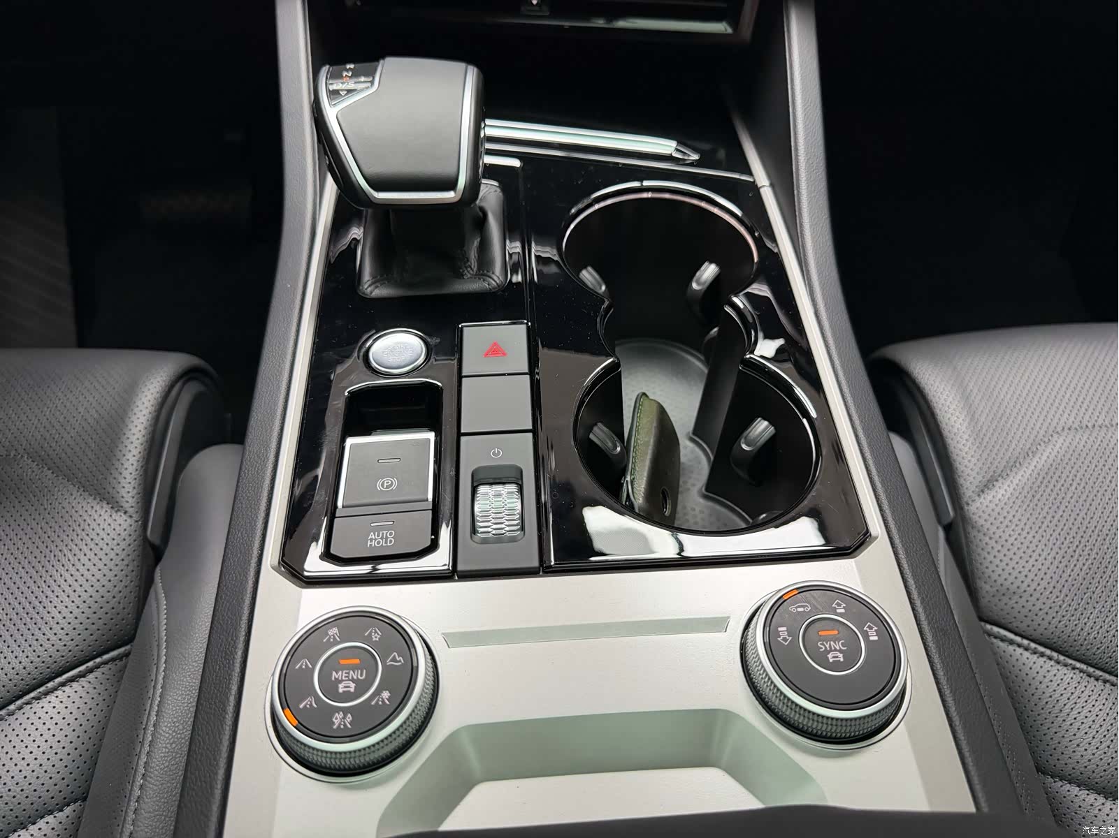 Volkswagen Touareg, 2019 27