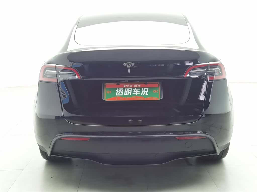 Tesla Model Y, 2024 4