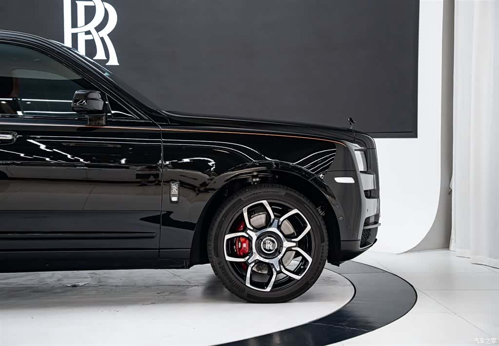 Rolls-Royce Cullinan, 2022 23