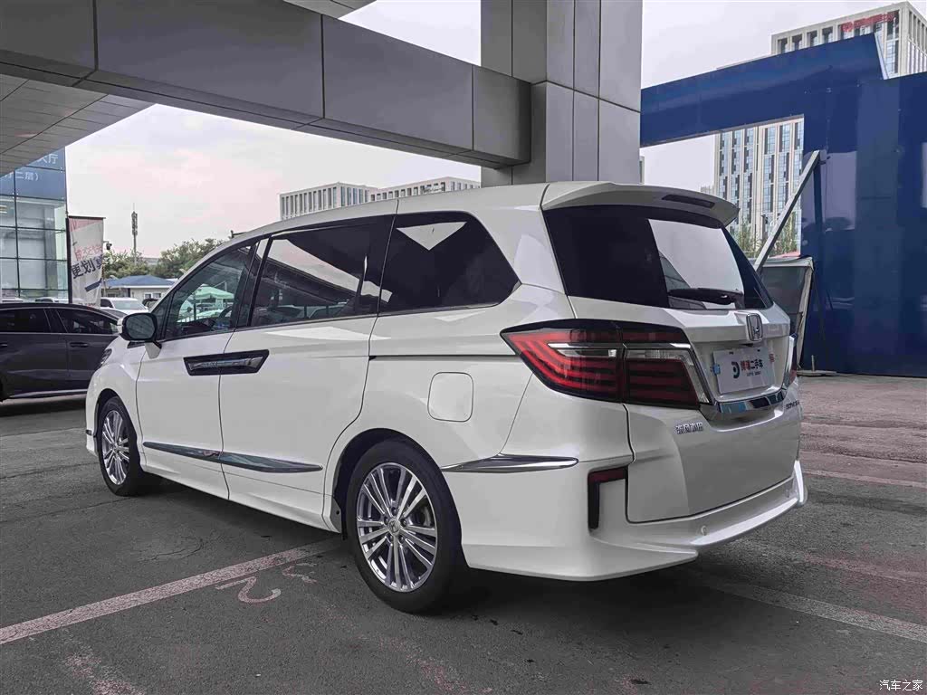 Honda Elysion, 2017 7