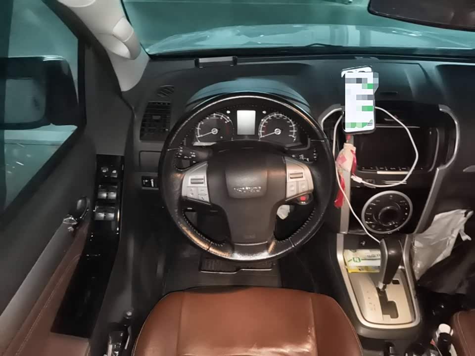 Isuzu mu-X Shepherd Ranger