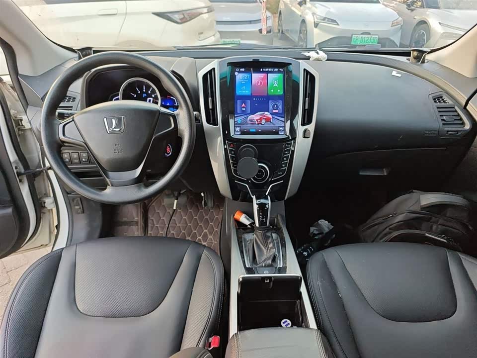 Luxgen Excellent 6 SUV