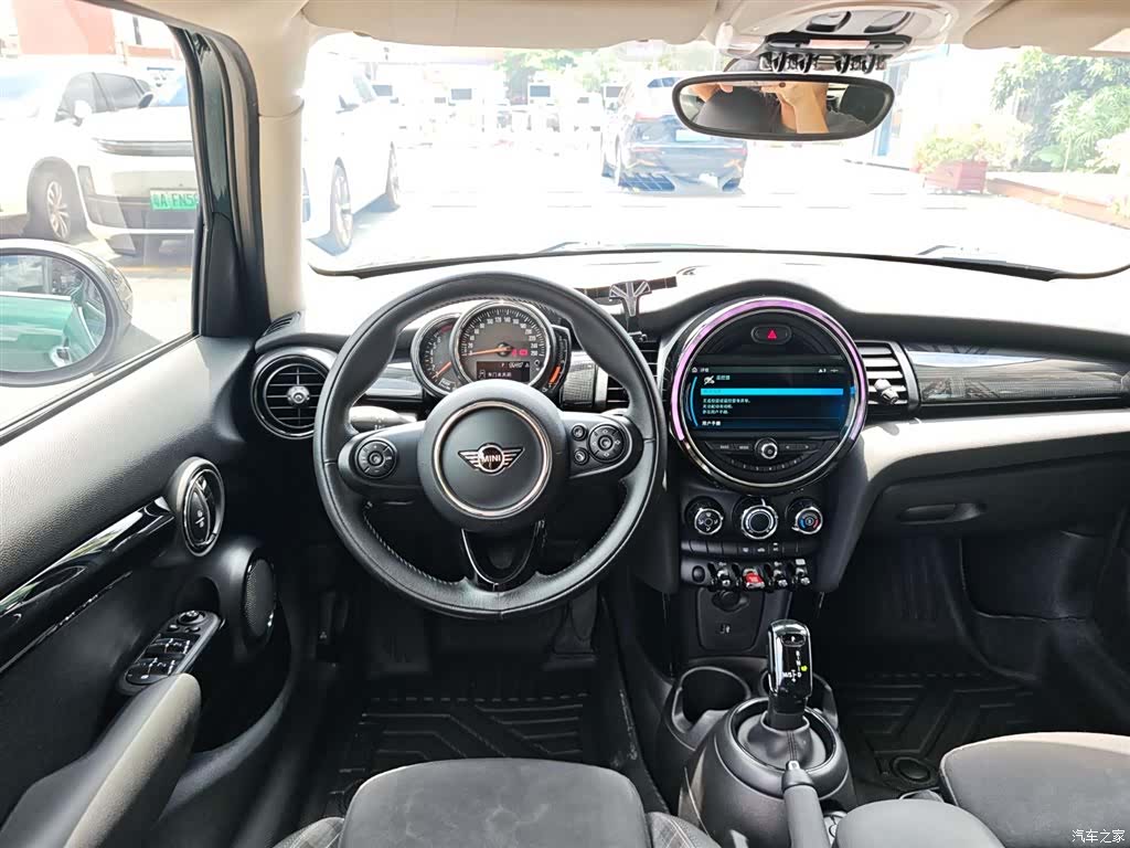 Mini Cooper, 2019 18