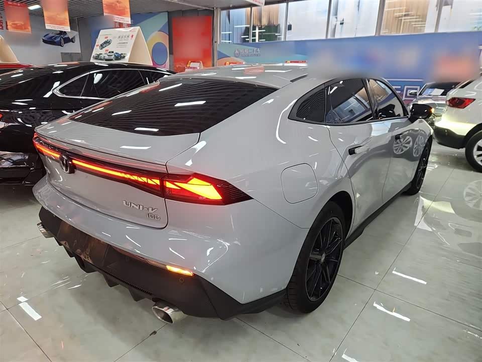 Changan UNI-V Smart iDD