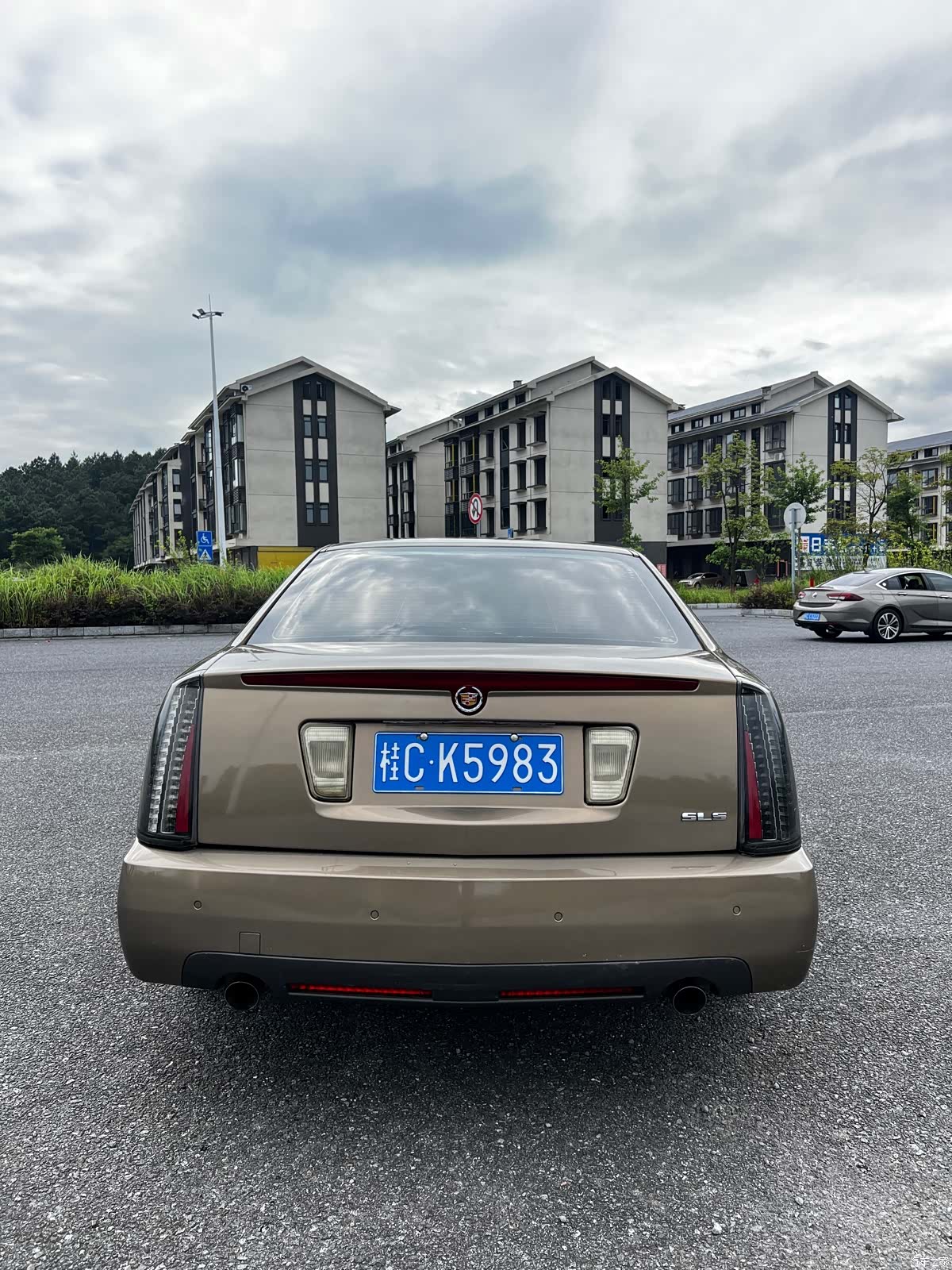 Cadillac SLS, 2009 7