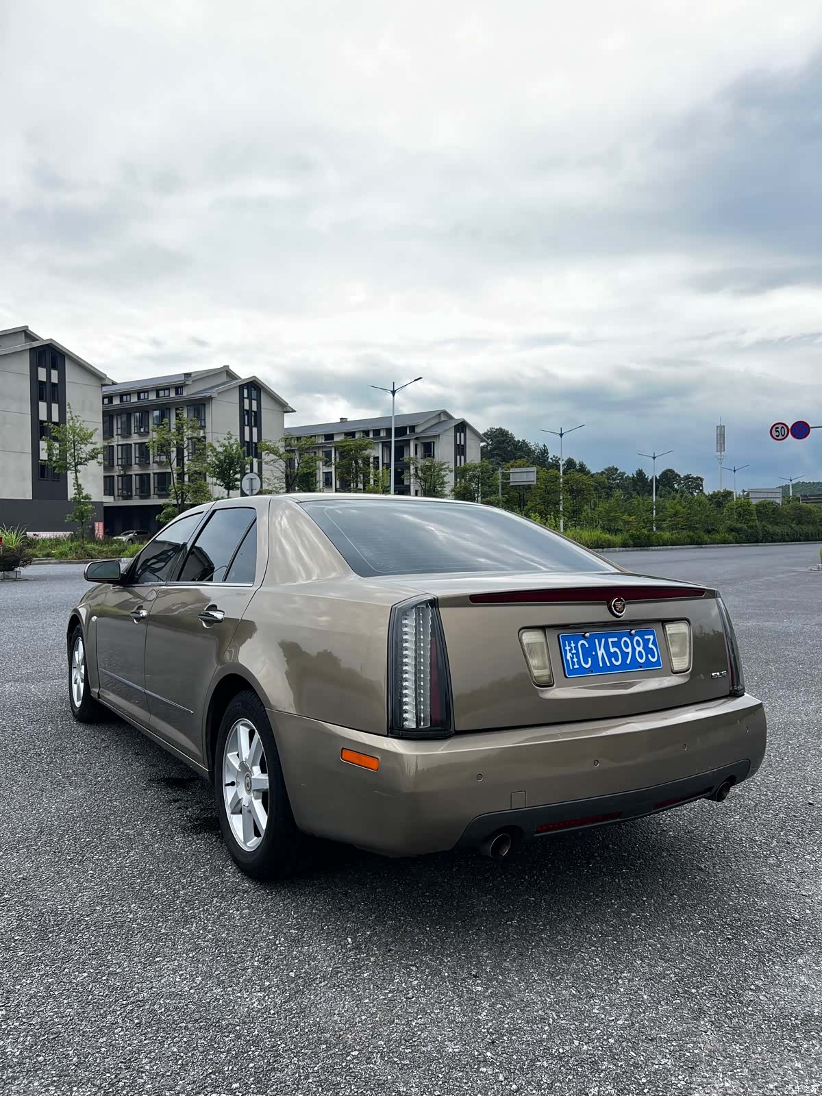 Cadillac SLS, 2009 6