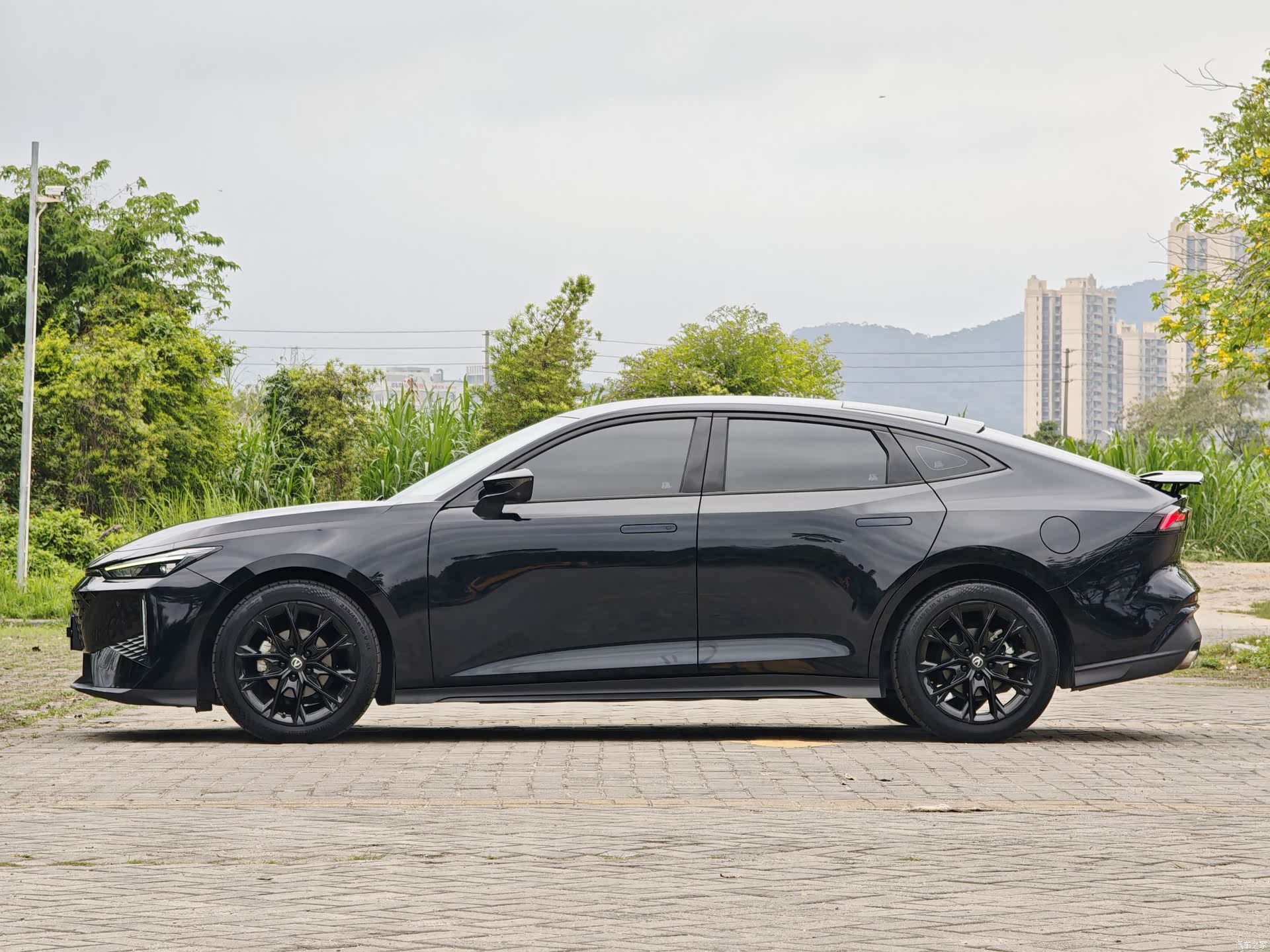 Changan UNI-V, 2024 17